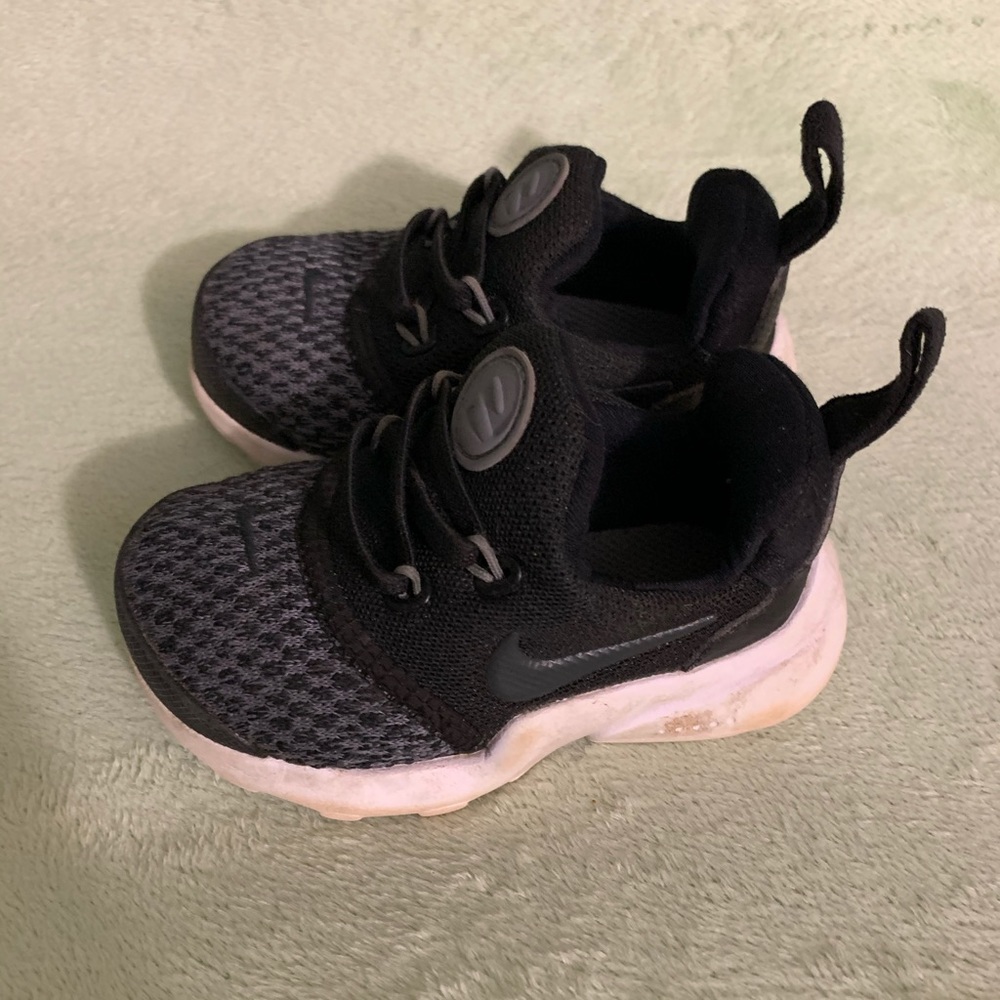 Toddler Nike’s
